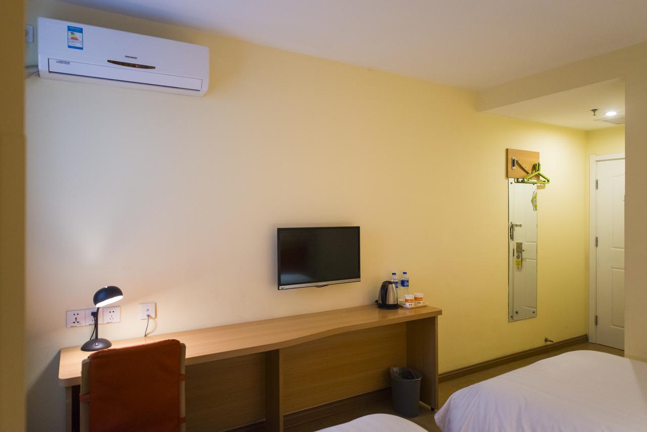 Home Inn Qingdao South Siliu Road Exterior photo