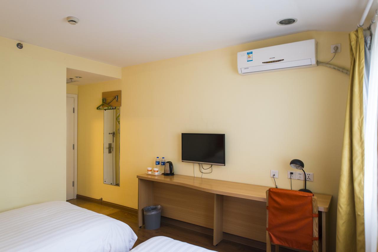 Home Inn Qingdao South Siliu Road Exterior photo